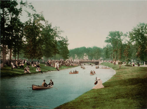 Detroit: Belle Isle, Grand Canal