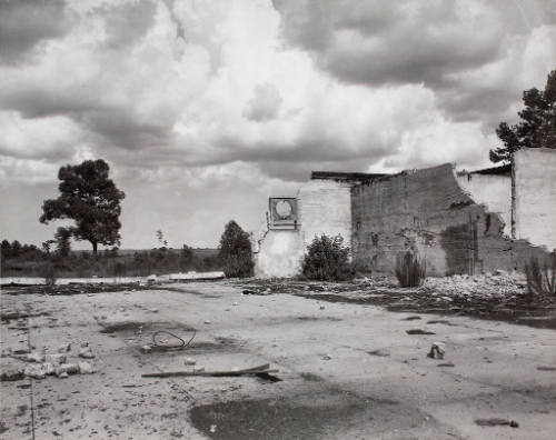 The ruins of what was a bank in a "boom" lumber town, Fullerton, LA, June 1937