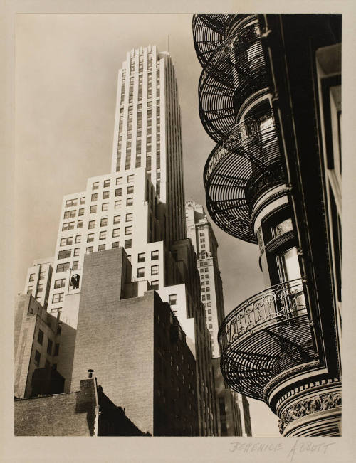 Murray Hill Hotel: Spiral, 112 Park Avenue, Manhattan